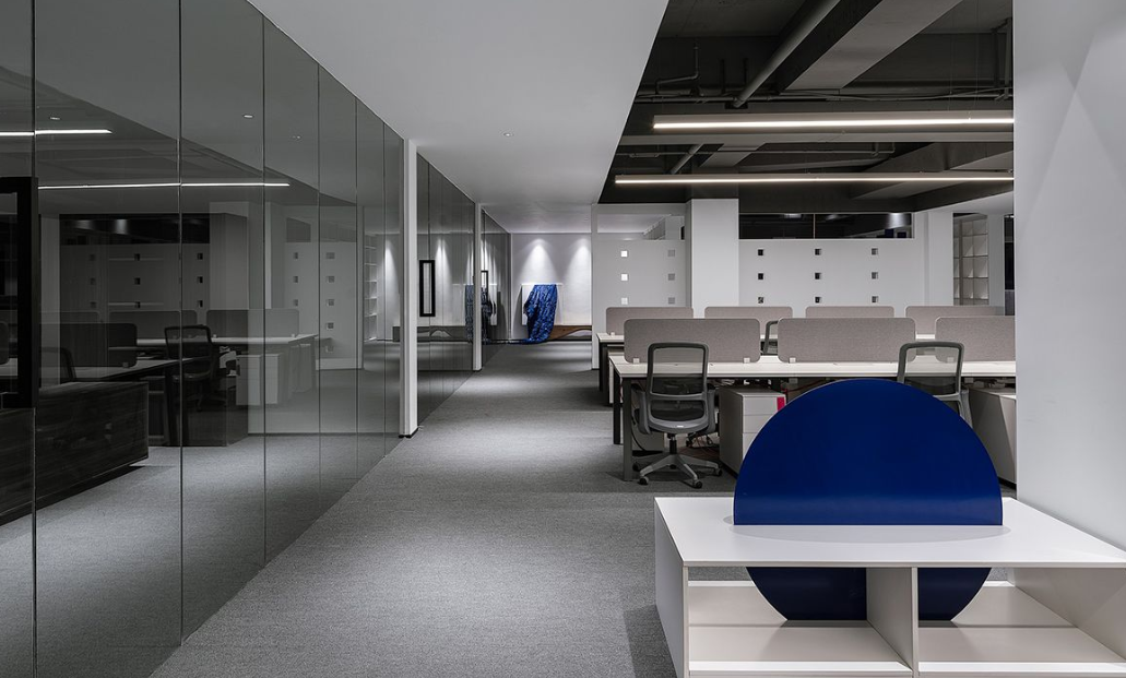 辦公室裝修設計時選用什么樣的工位形式比較合理 辦公室裝修設計時選用什么樣的工位形式比較合理