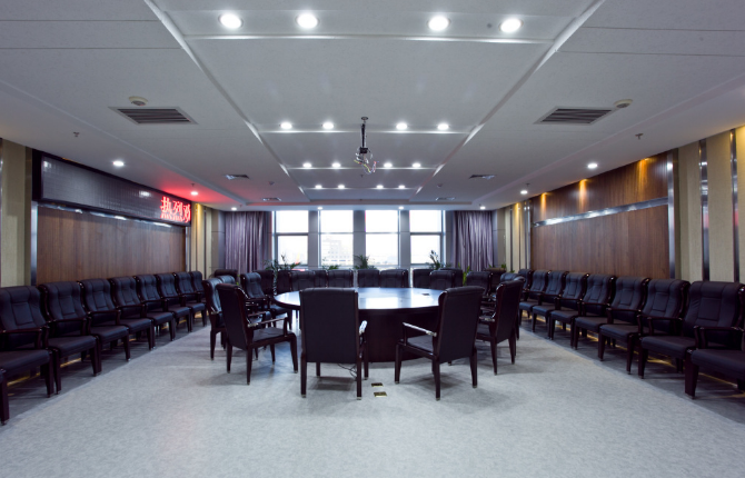 上海辦公室裝修設(shè)計中棕色是否是理想的選擇 上海辦公室裝修設(shè)計中棕色是否是理想的選擇