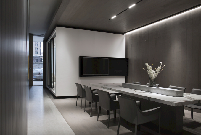 科技風辦公室裝修設計:打造未來感與實用性的完美結合