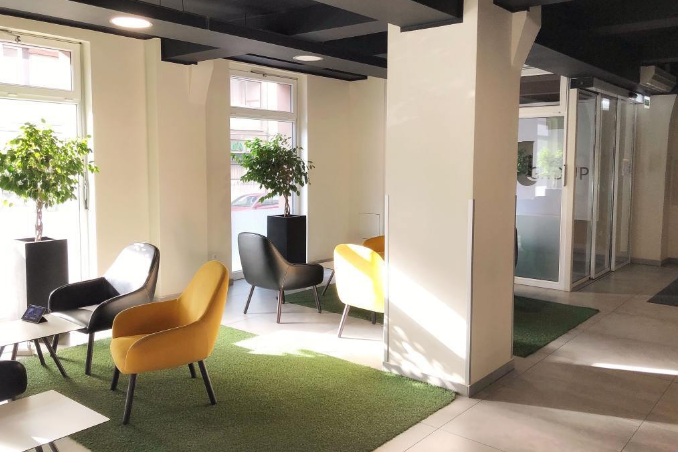 上海辦公室裝修:統一顏色的家具選擇