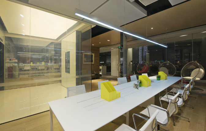 上海辦公室裝修設計：木地板鋪設，扣條究竟需不需要？