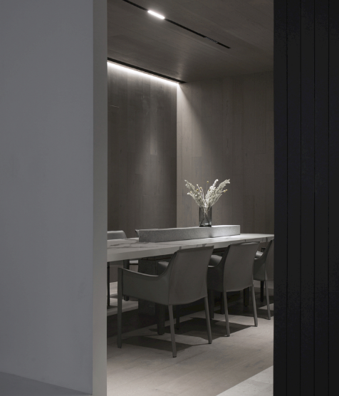 上海辦公室裝修設(shè)計新潮流,工礦吊燈成設(shè)計新寵?